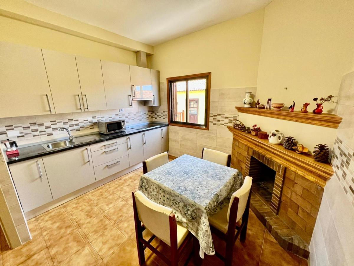 Lovely Spacious Apartment In The Center - Vilaflor Extérieur photo