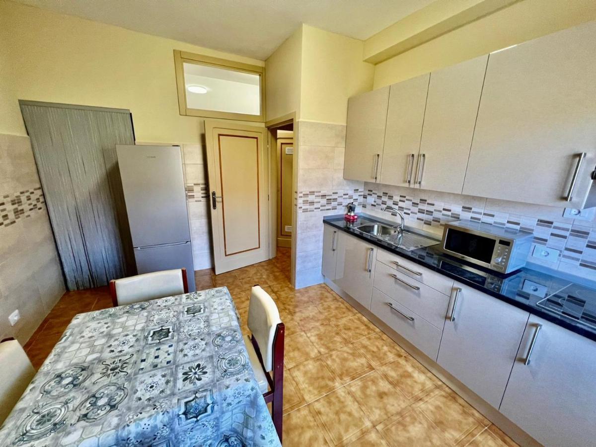 Lovely Spacious Apartment In The Center - Vilaflor Extérieur photo